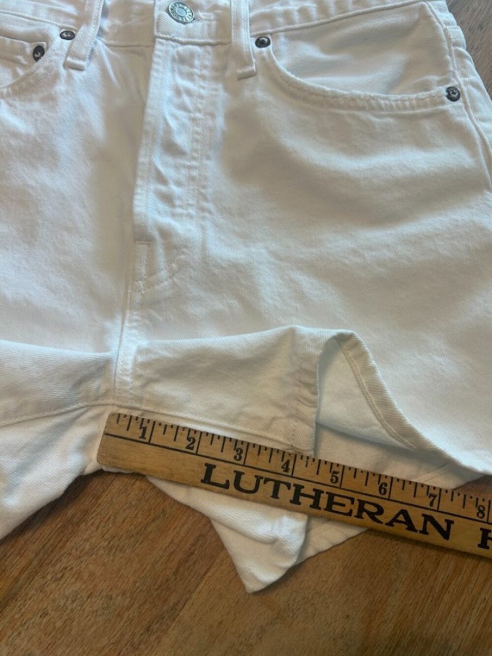 AGOLDE Parker Long High Rise Organic Cotton Denim Shorts White A9127-1183 - Picture 10 of 11